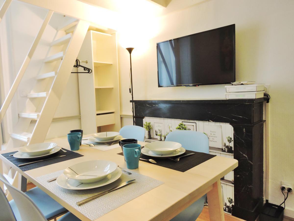 Duplex Bali Hyper Centre Apartment Nantes Luaran gambar