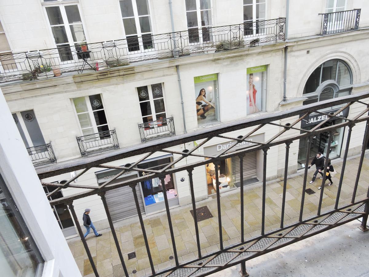 Duplex Bali Hyper Centre Apartment Nantes Luaran gambar